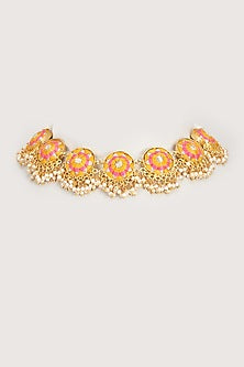 Gold Finish Embroidered Single Layered Circular Necklace