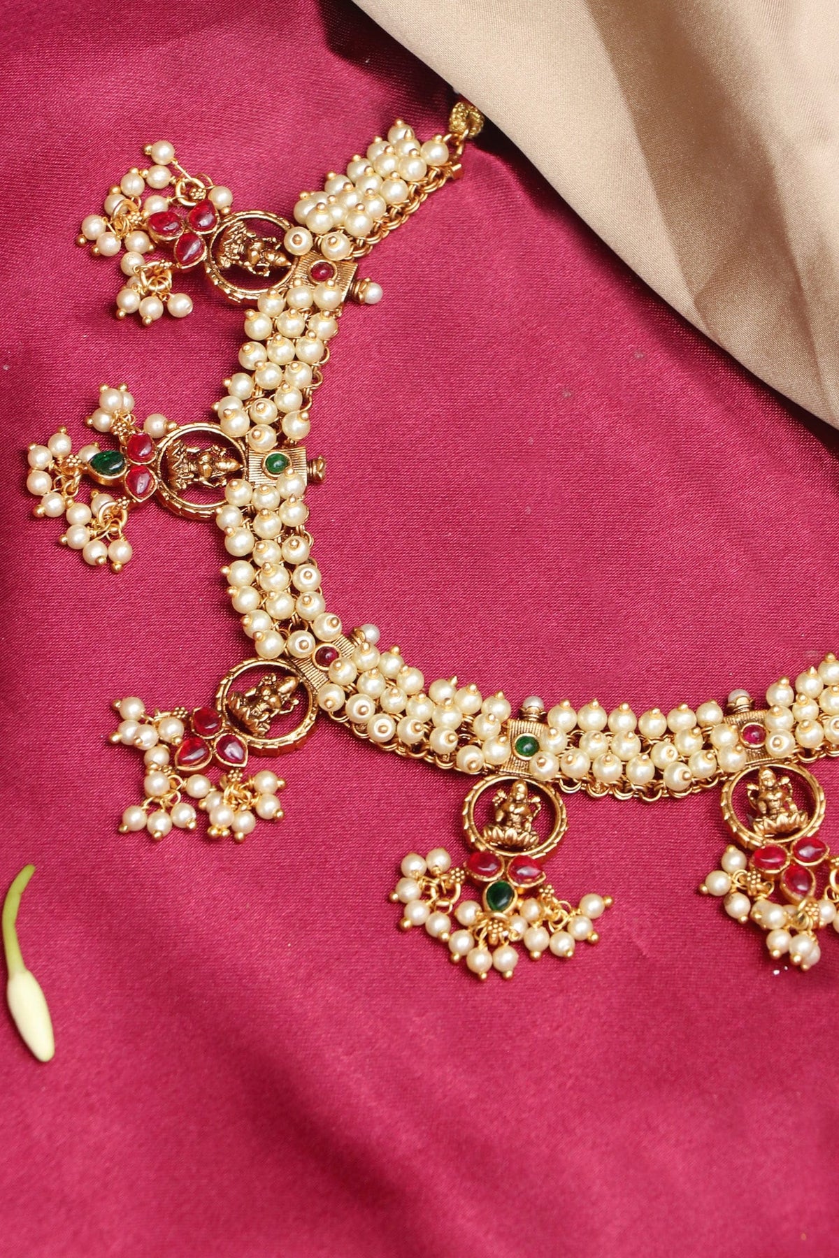 Gold Temple Jewellery Set