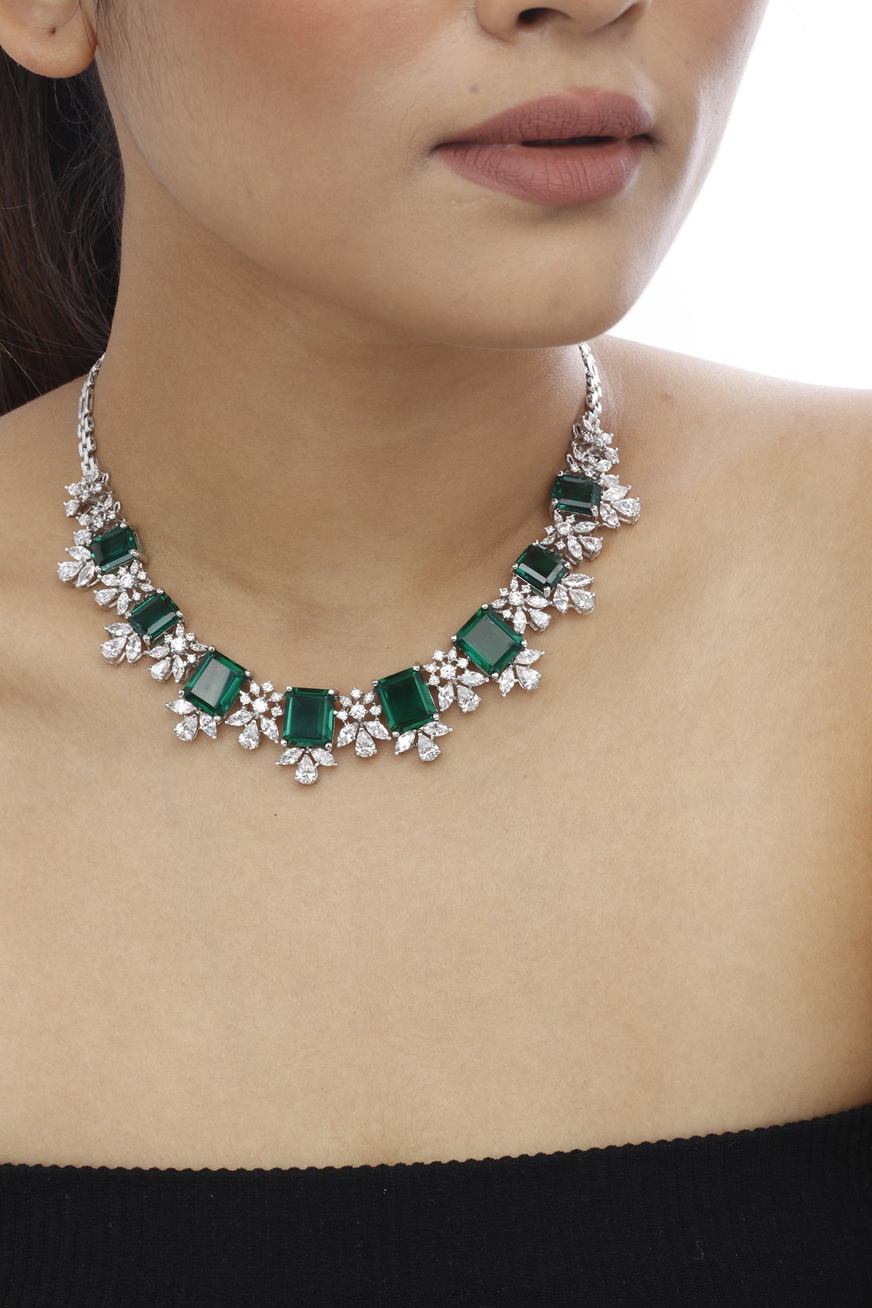 White Finish Swarovski Choker Necklace In Sterling Silver