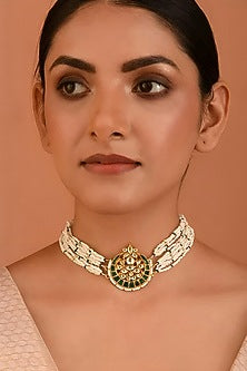 Gold Finish Kundan Choker Necklace