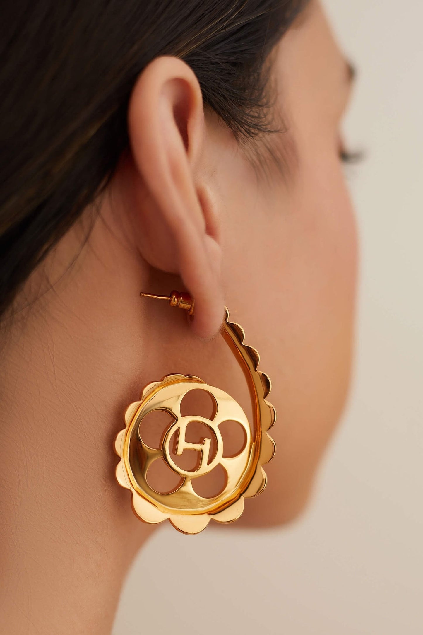 Poppi Scallop Hoops