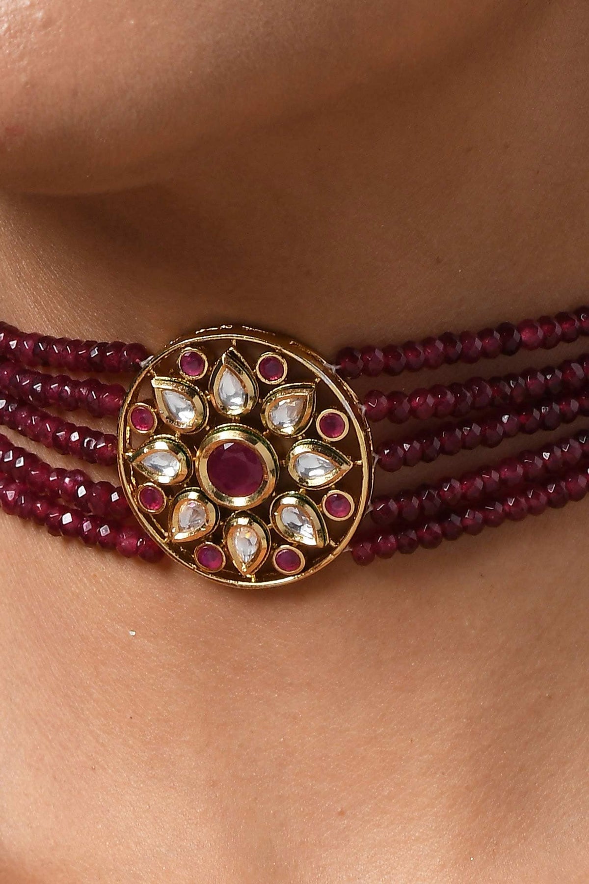 Kundan Choker