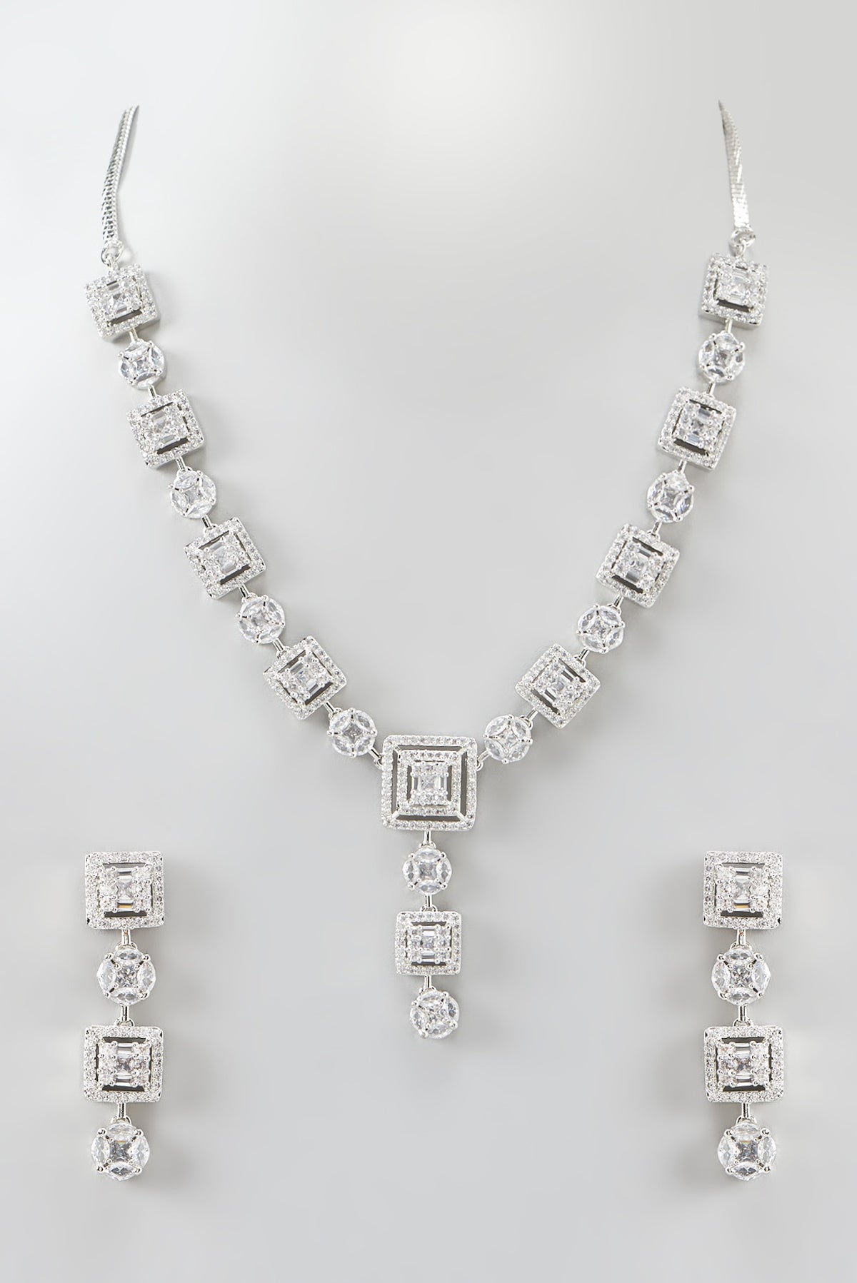 White Rhodium Finish Zircon Necklace Set