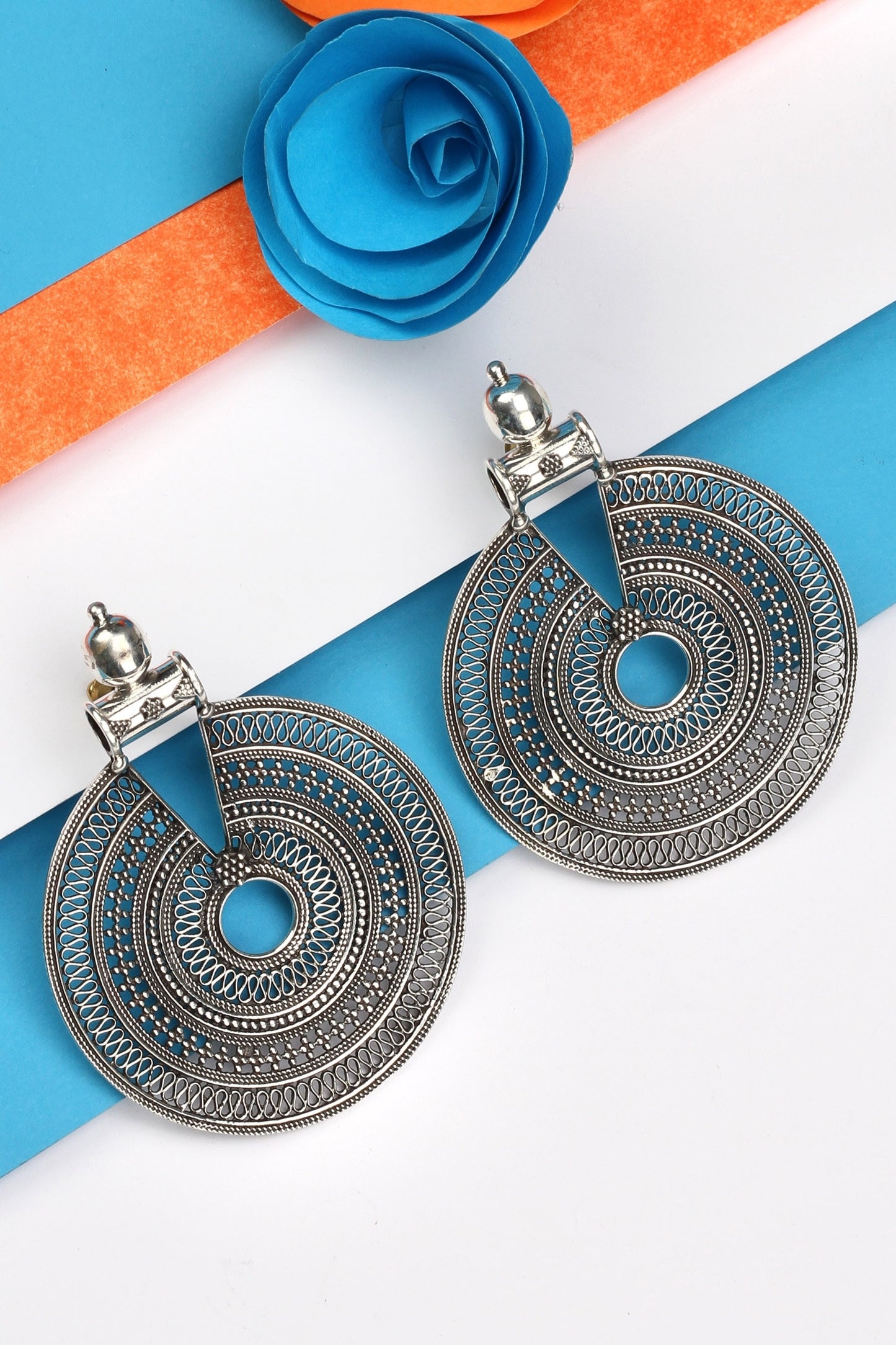 Round Cut Work Earrings