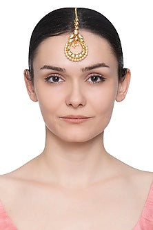 Gold plated kundan maang tikka