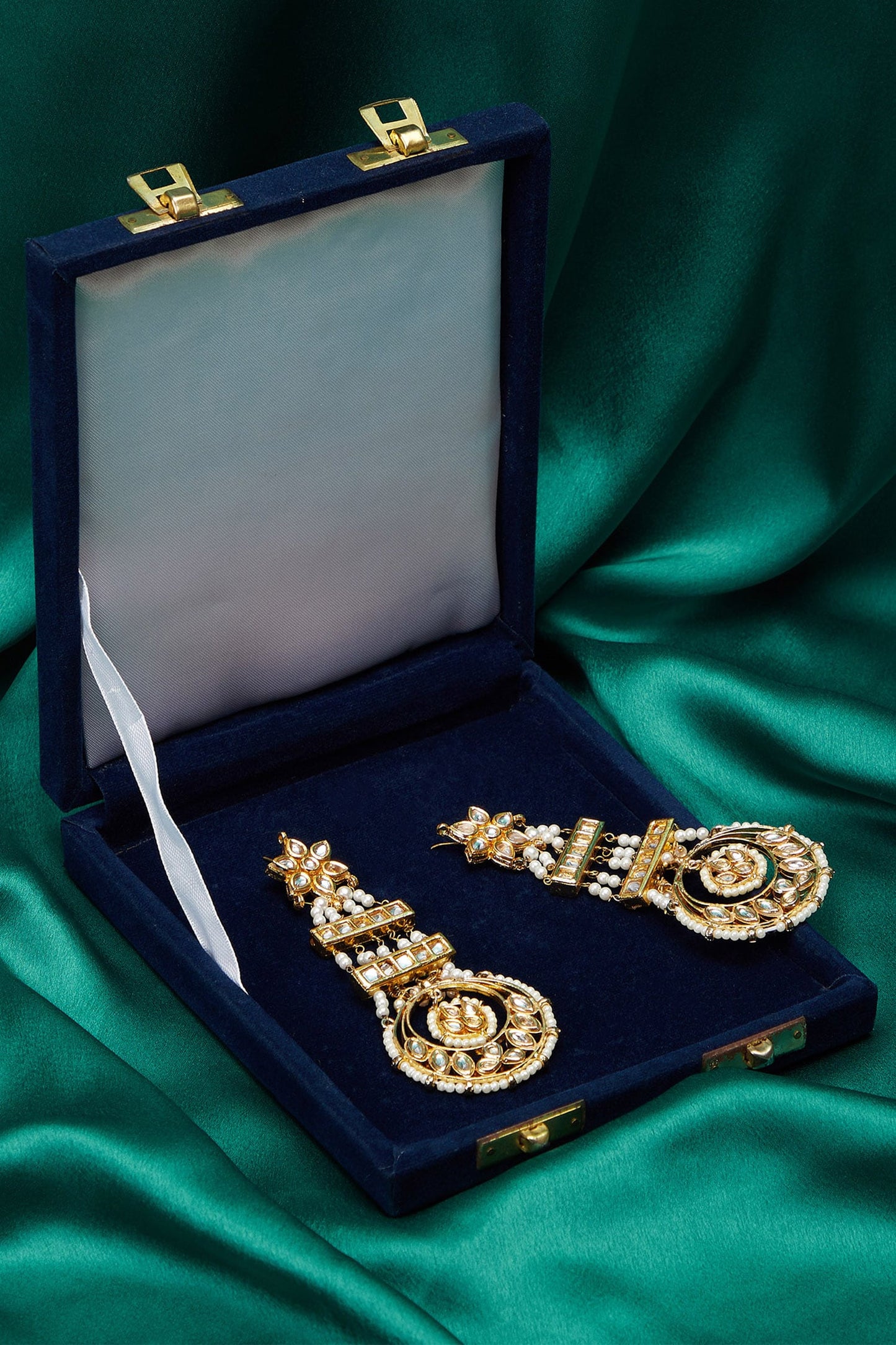 Pearl & Kundan Embellished Earrings 