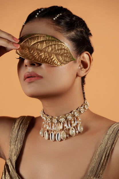 Sequin Embellished Necklace 