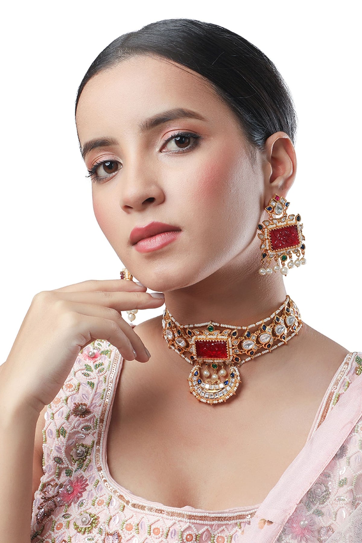 Kundan Embellished Choker Set 
