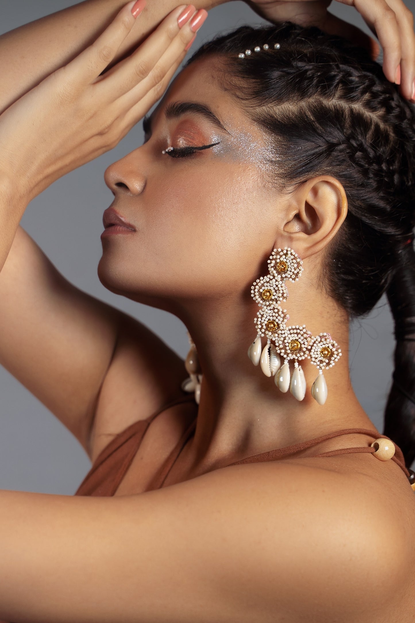 Shell Drop Earrings 