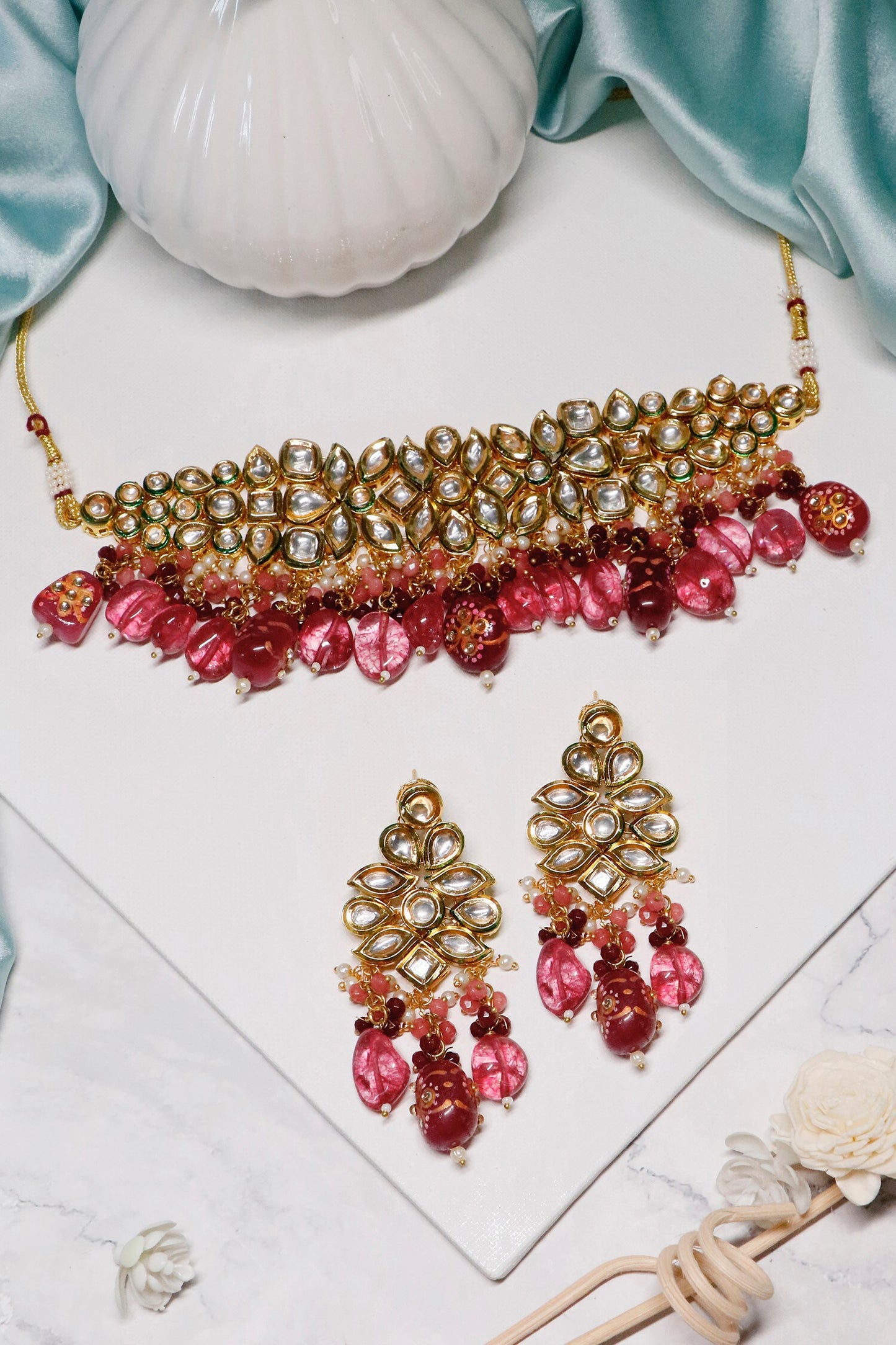 Kundan Embellished Choker Set 