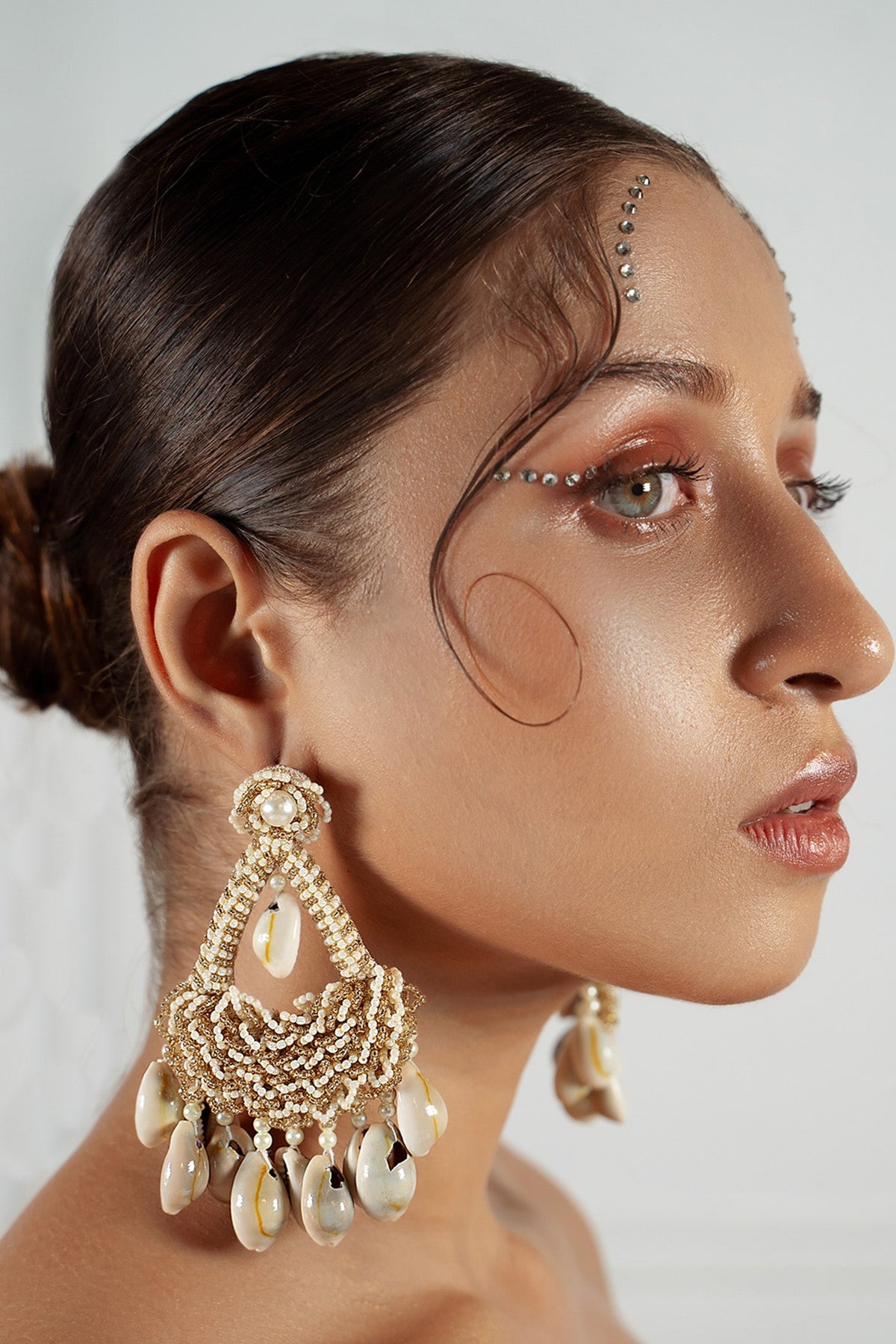 Shell Drop Dangler Earrings 