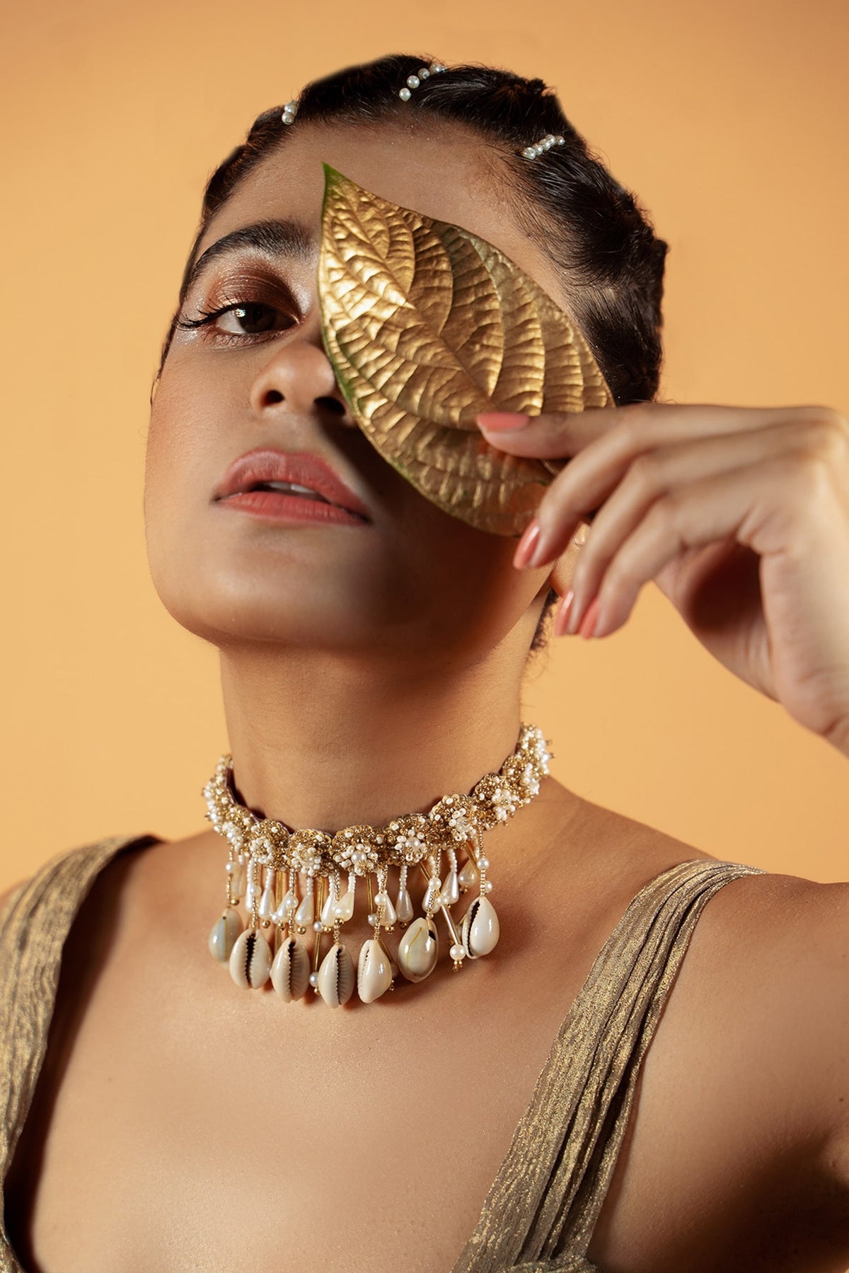 Sequin Embellished Necklace 
