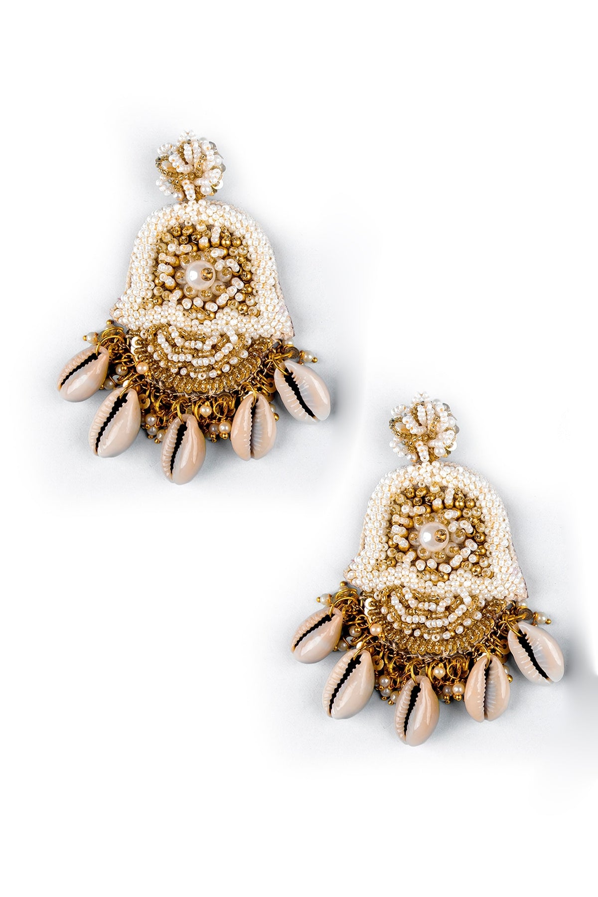 Shell Drop Embellished Earrings 