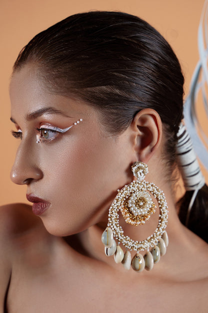 Shell Drop Earrings 