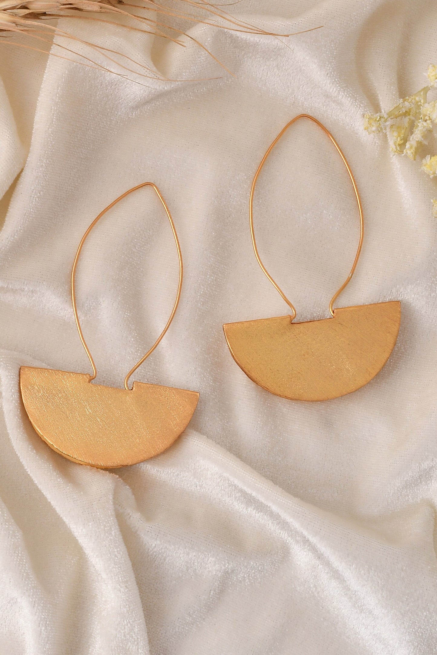 Taco Shaped Dangler Earrings 
