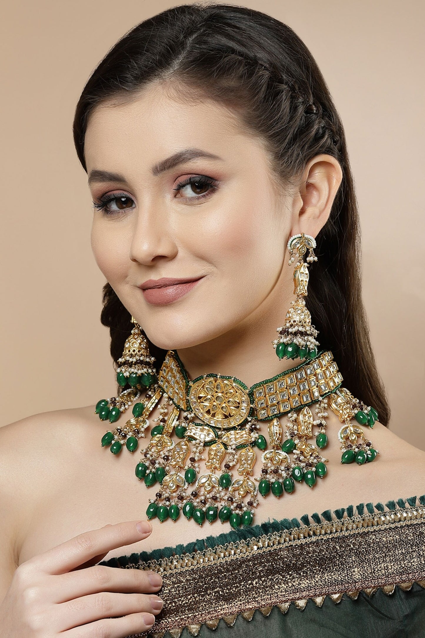 Kundan Embellished Choker Set 
