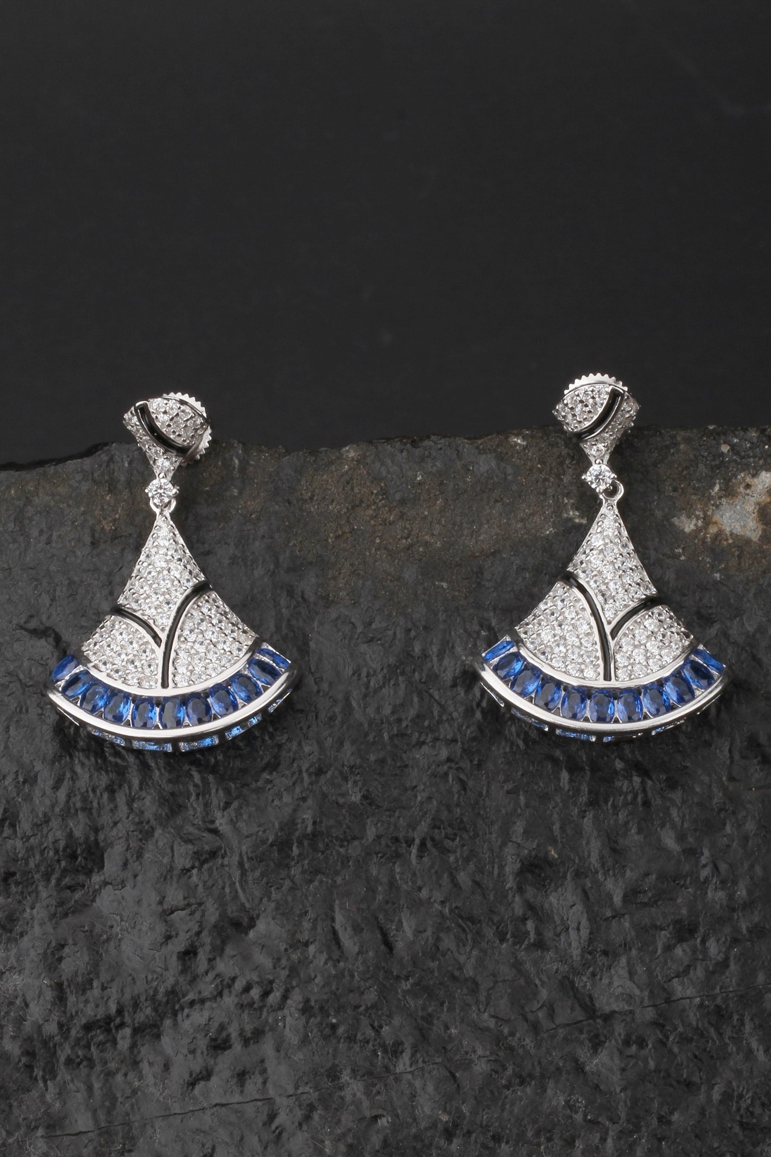 Saniya Silver Drop Earrings 