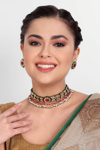 Kundan Studded Choker Set 