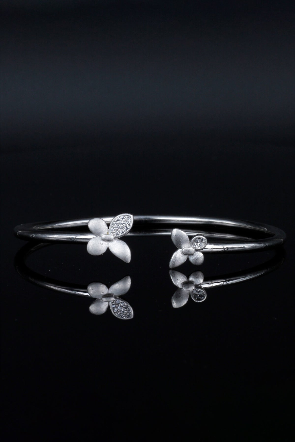 Shahra Butterfly Bracelet 