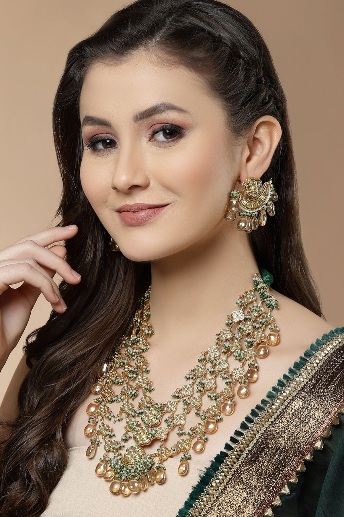 Kundan Embellished Layered Necklace Set 