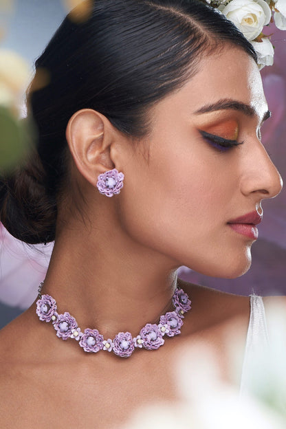 Flower Design Choker Set 