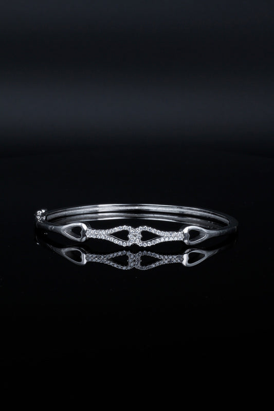 Saniya Cubic Zirconia Embellished Bracelet 