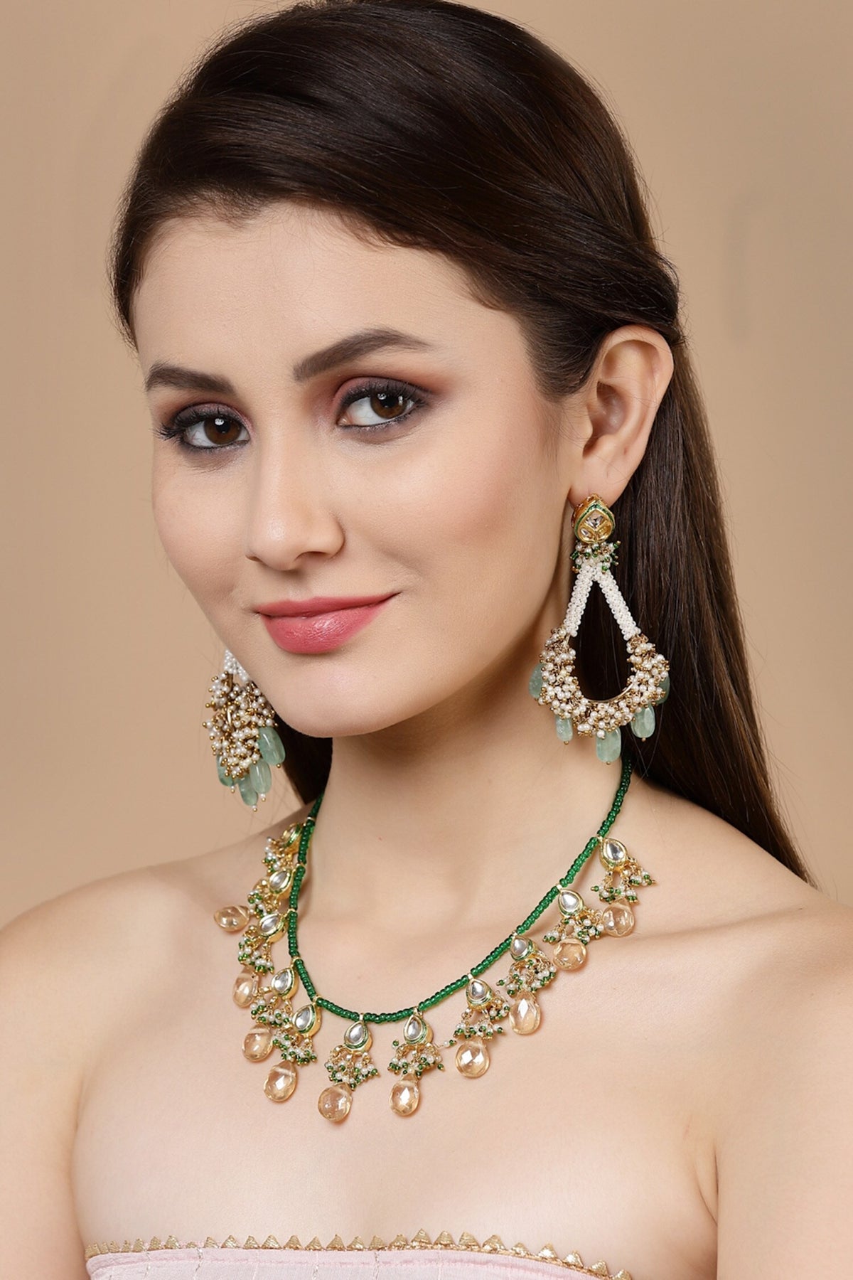 Kundan Embellished Necklace 