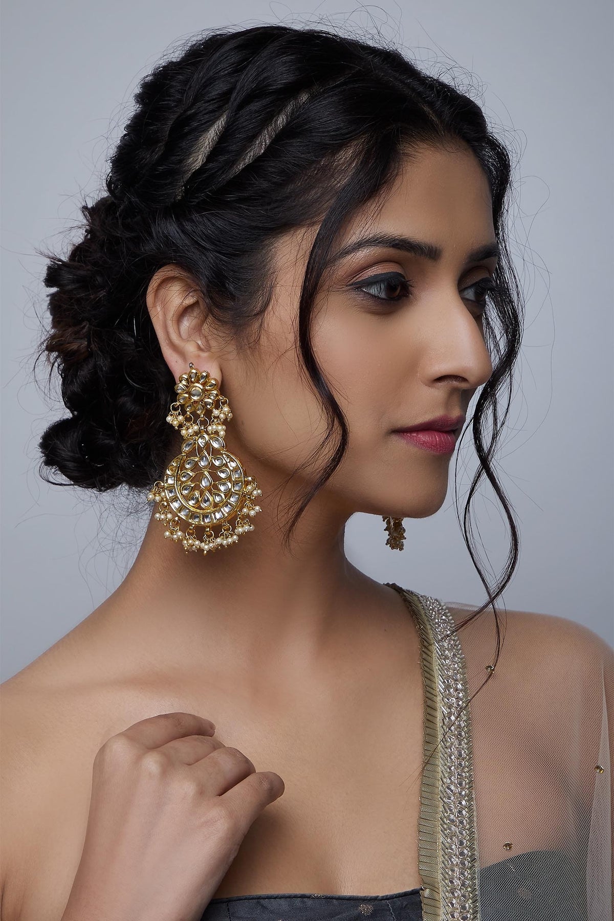 Kundan chandbalis 