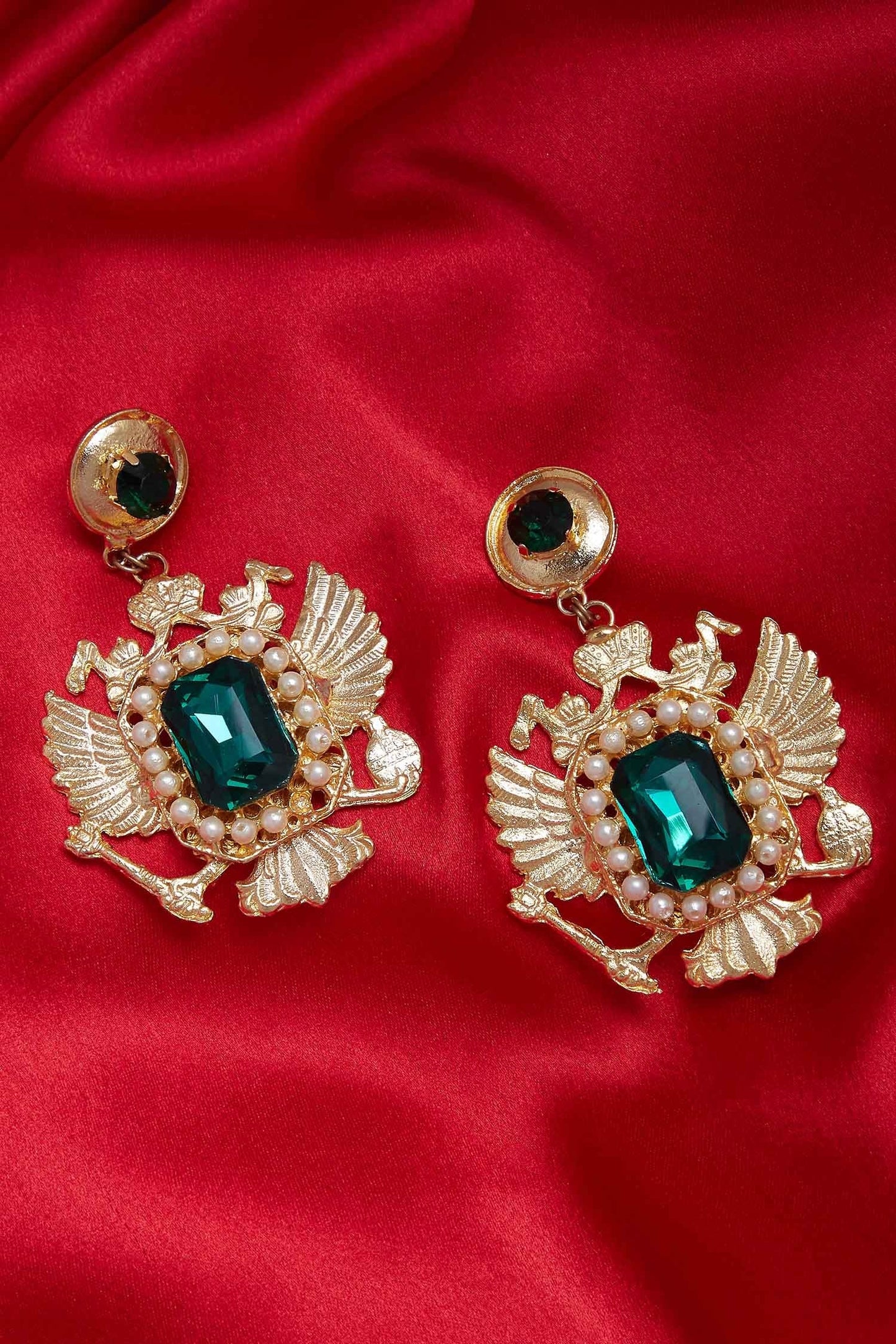 Stone earrings 