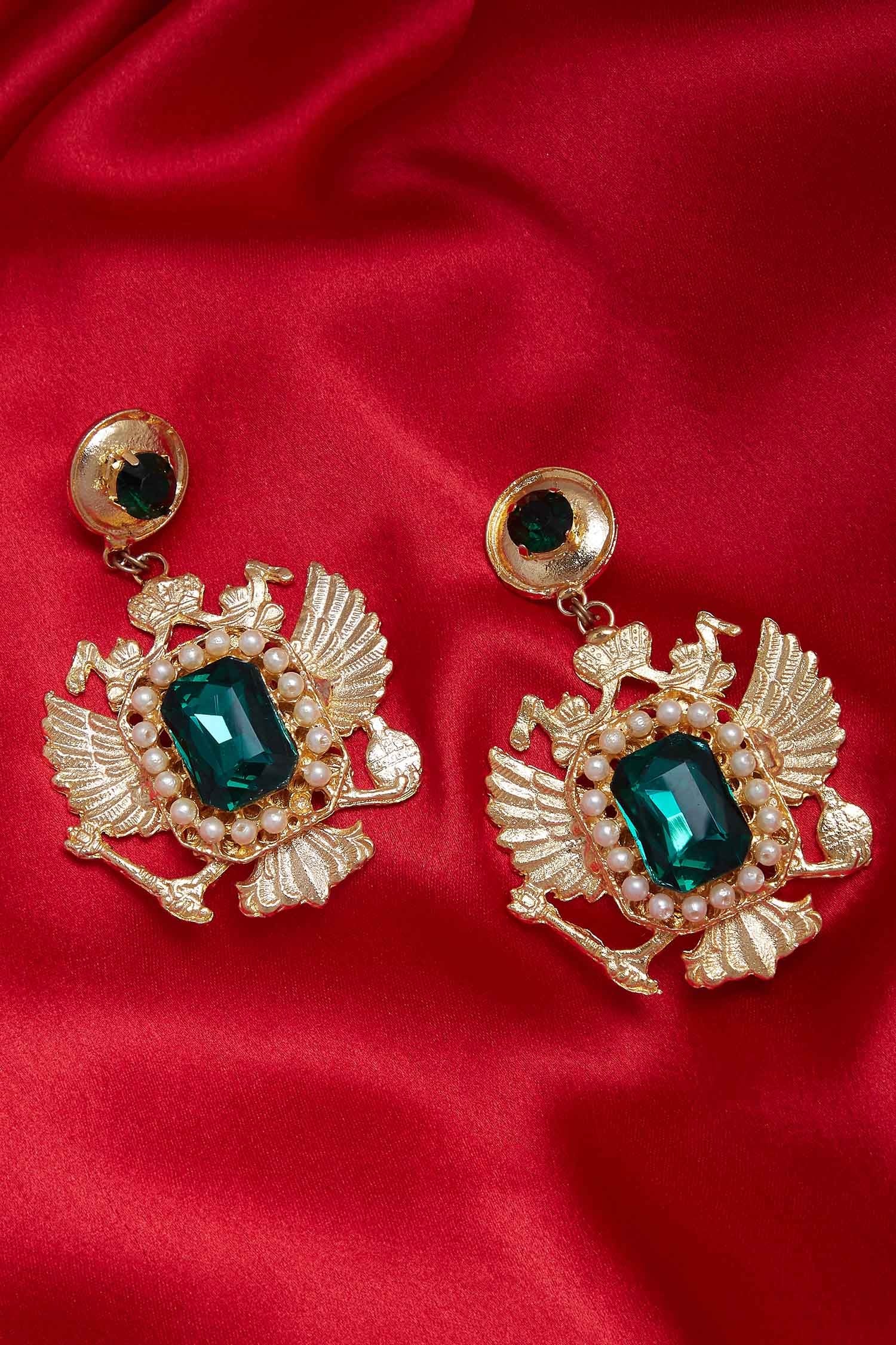 Stone earrings 