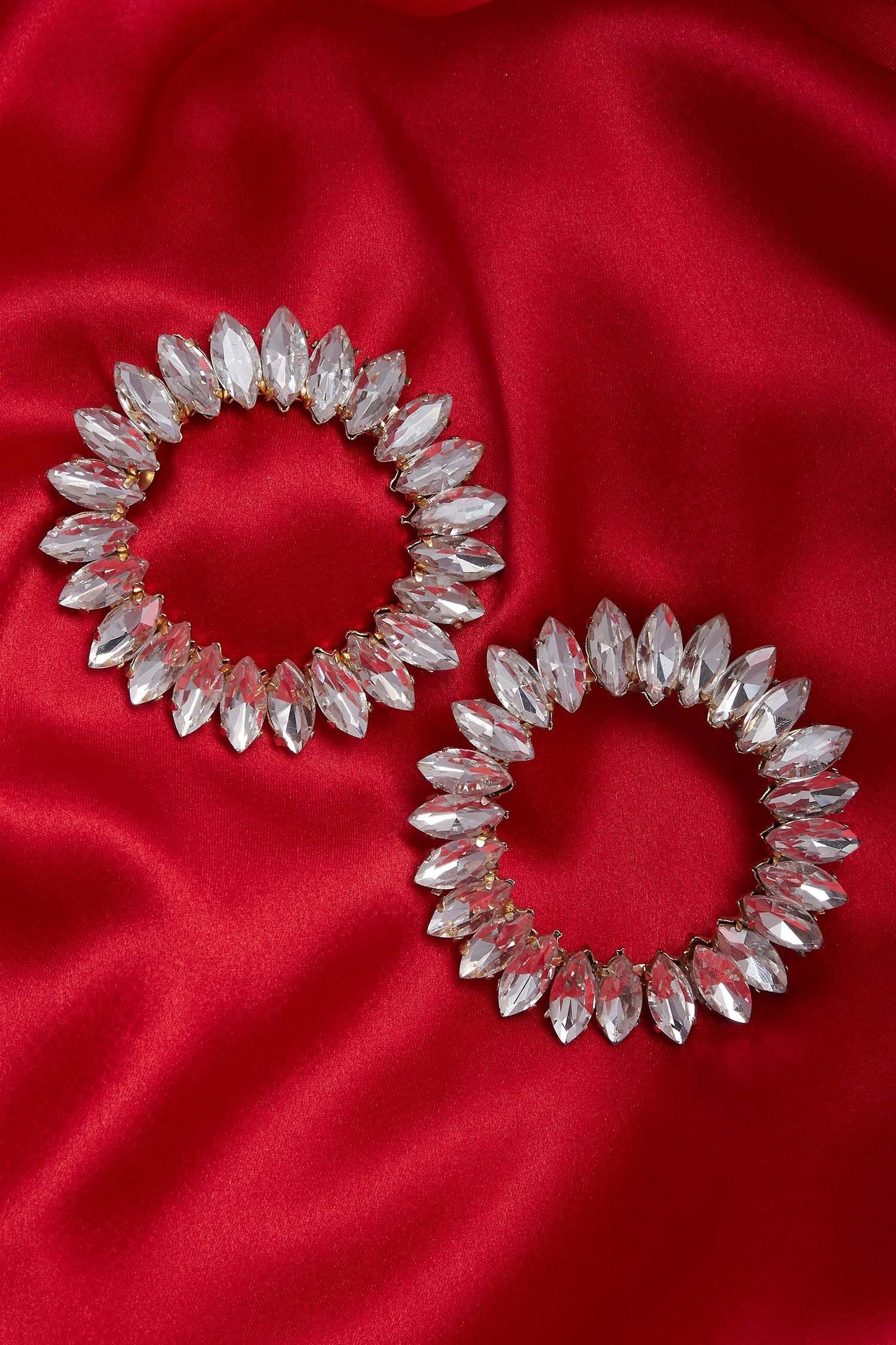 Stone earrings 