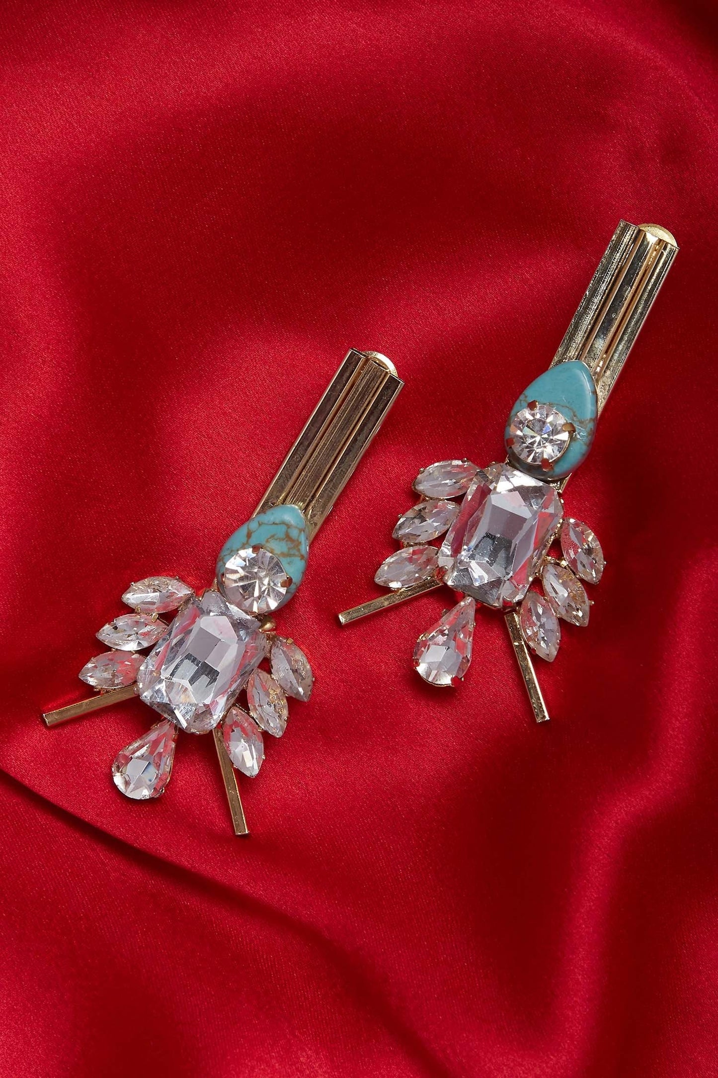 Structured stone earrings 