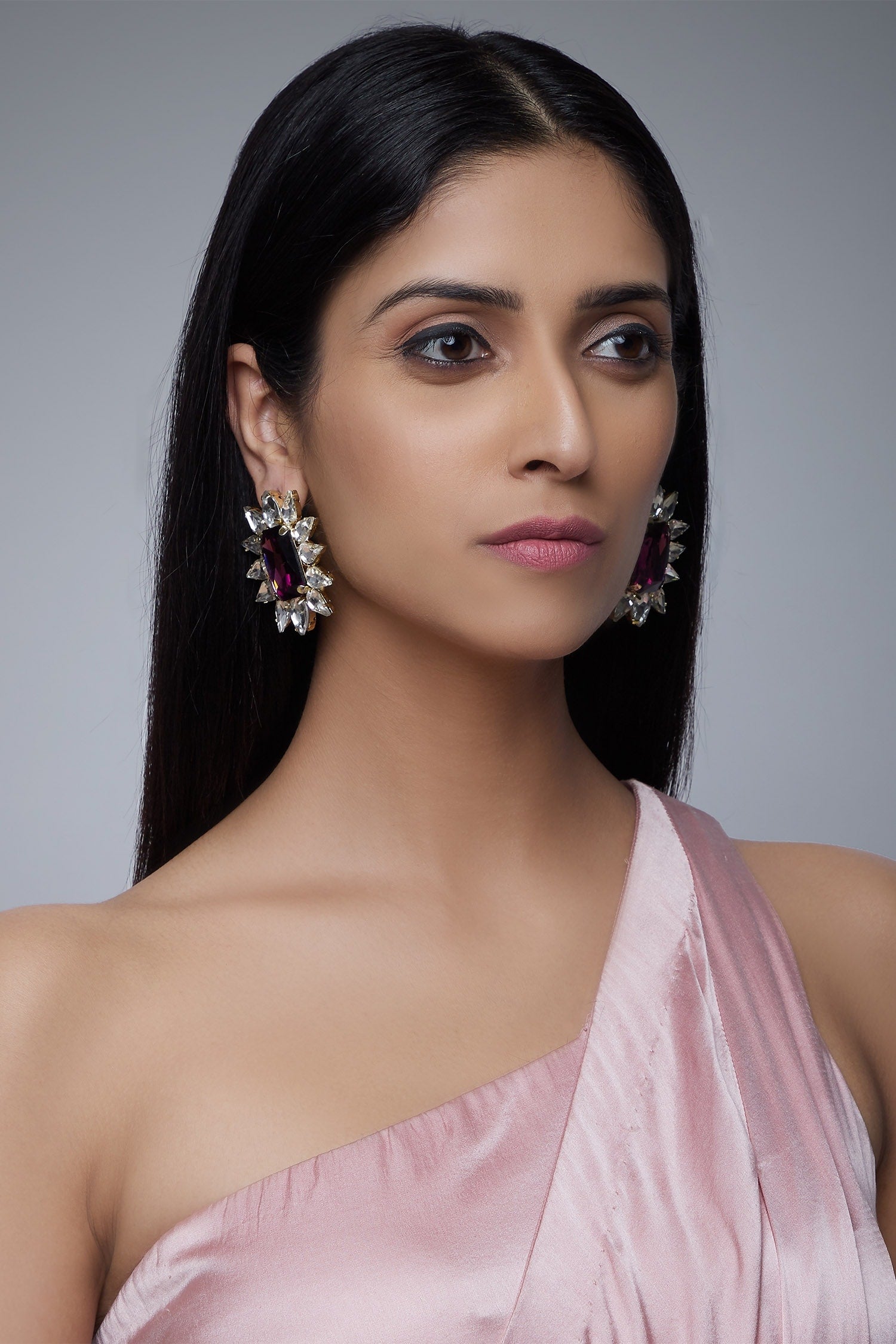 Stone earrings 