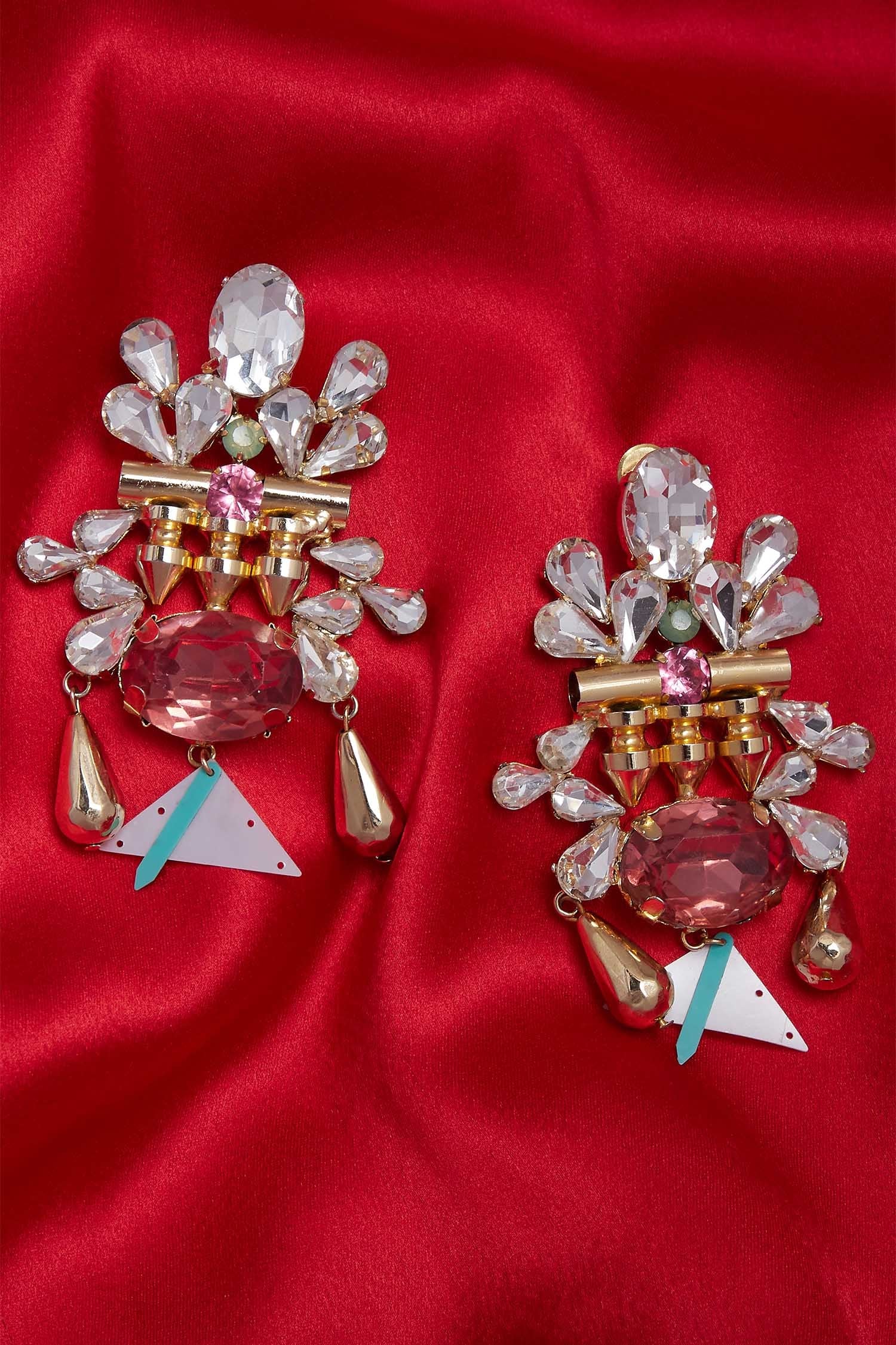 Structured stone earrings 