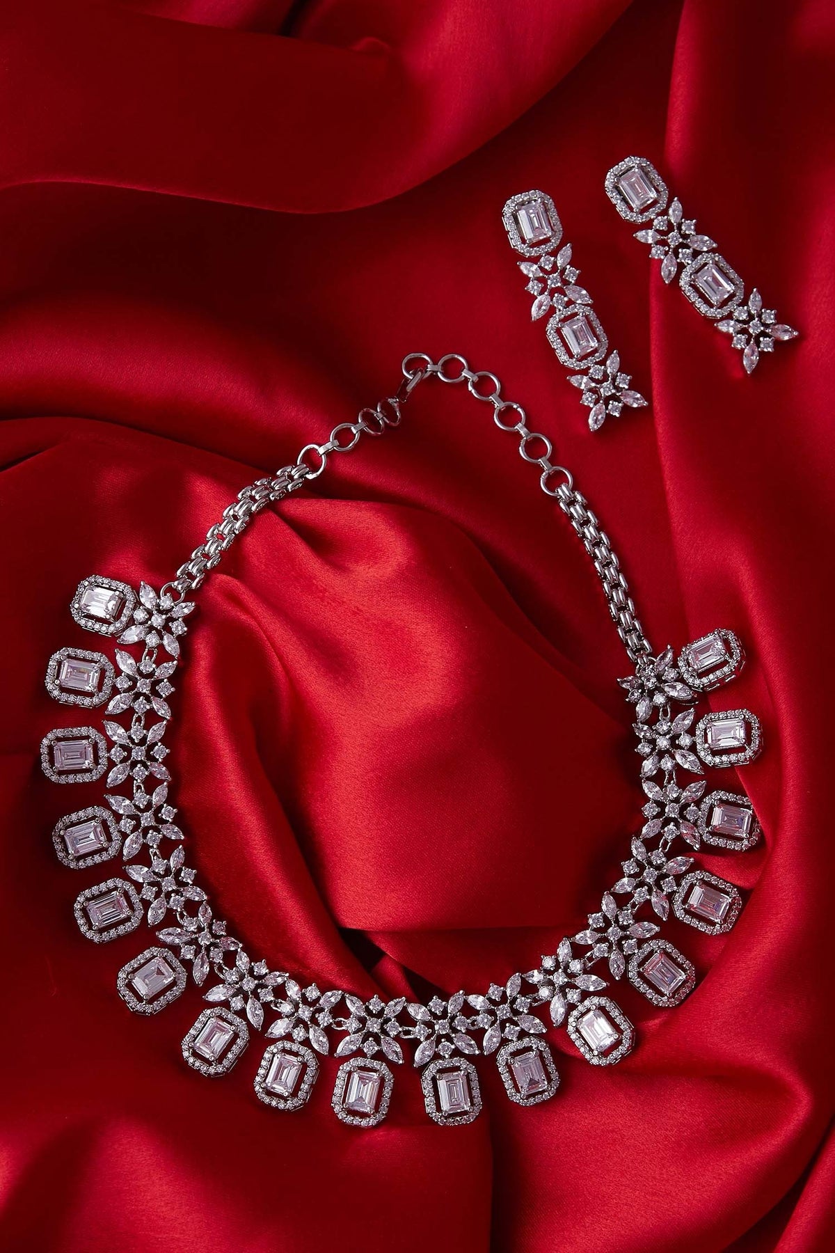 Crystal Choker Set 