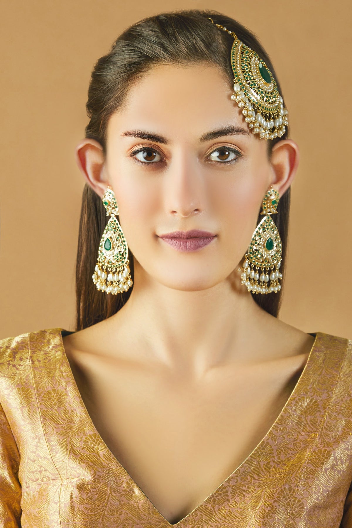 Stone Earrings with Passa 