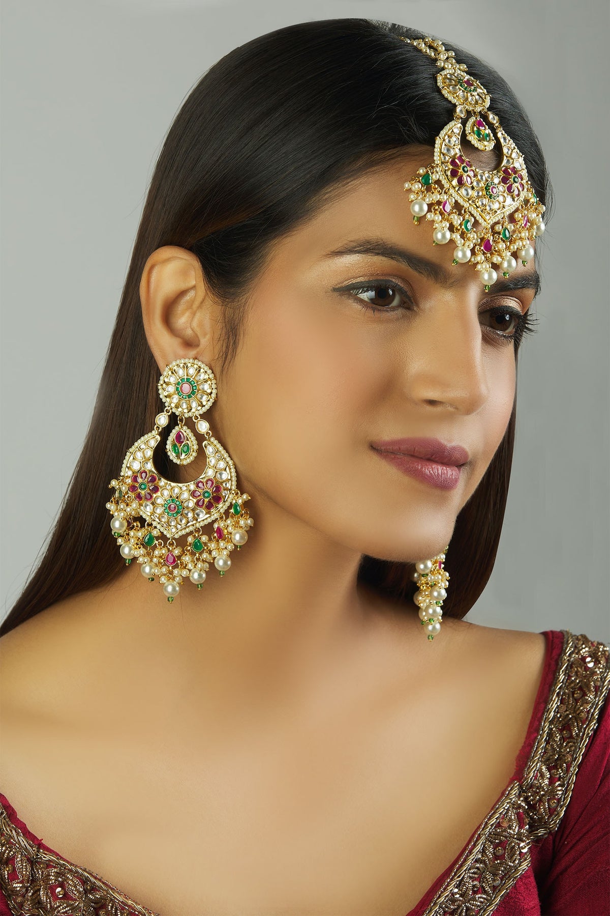 Stone Maangtikka Set 