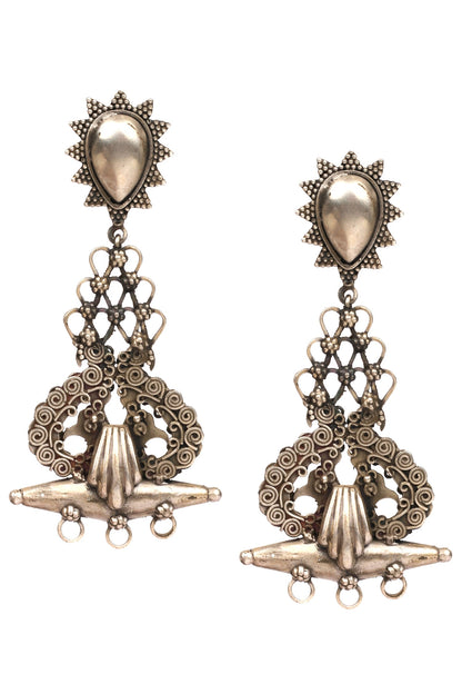 Baroque Long Dangler Earrings 