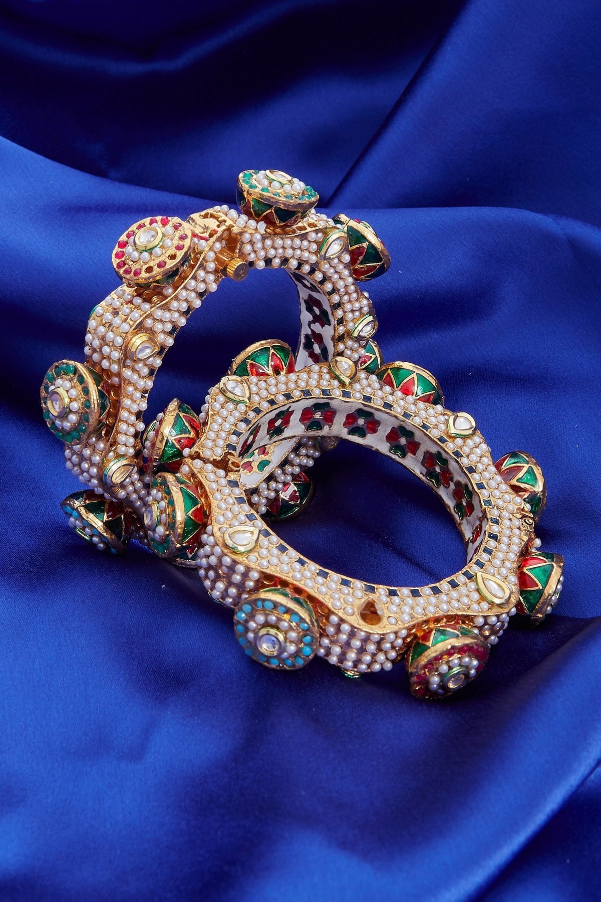Handcrafted Meenakari Bangle set 