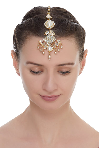 Kundan & crystal maangtikka 