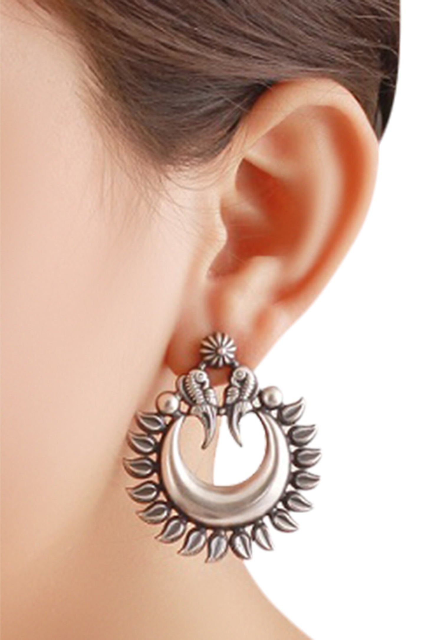 Crescent Stud Earrings 