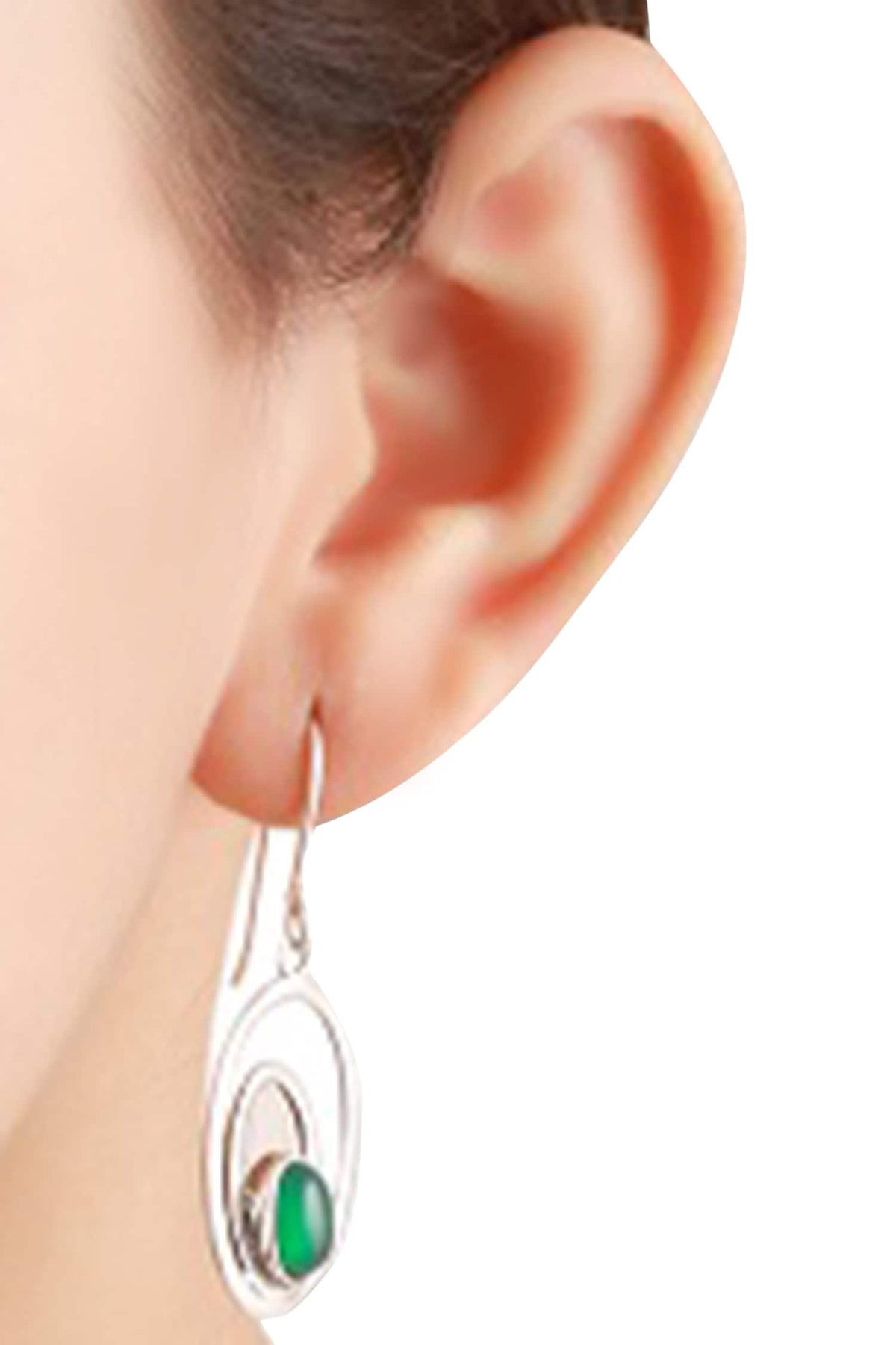 Oval drop earrings 