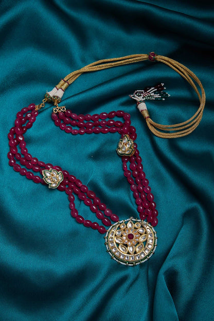 Kundan pendant necklace 