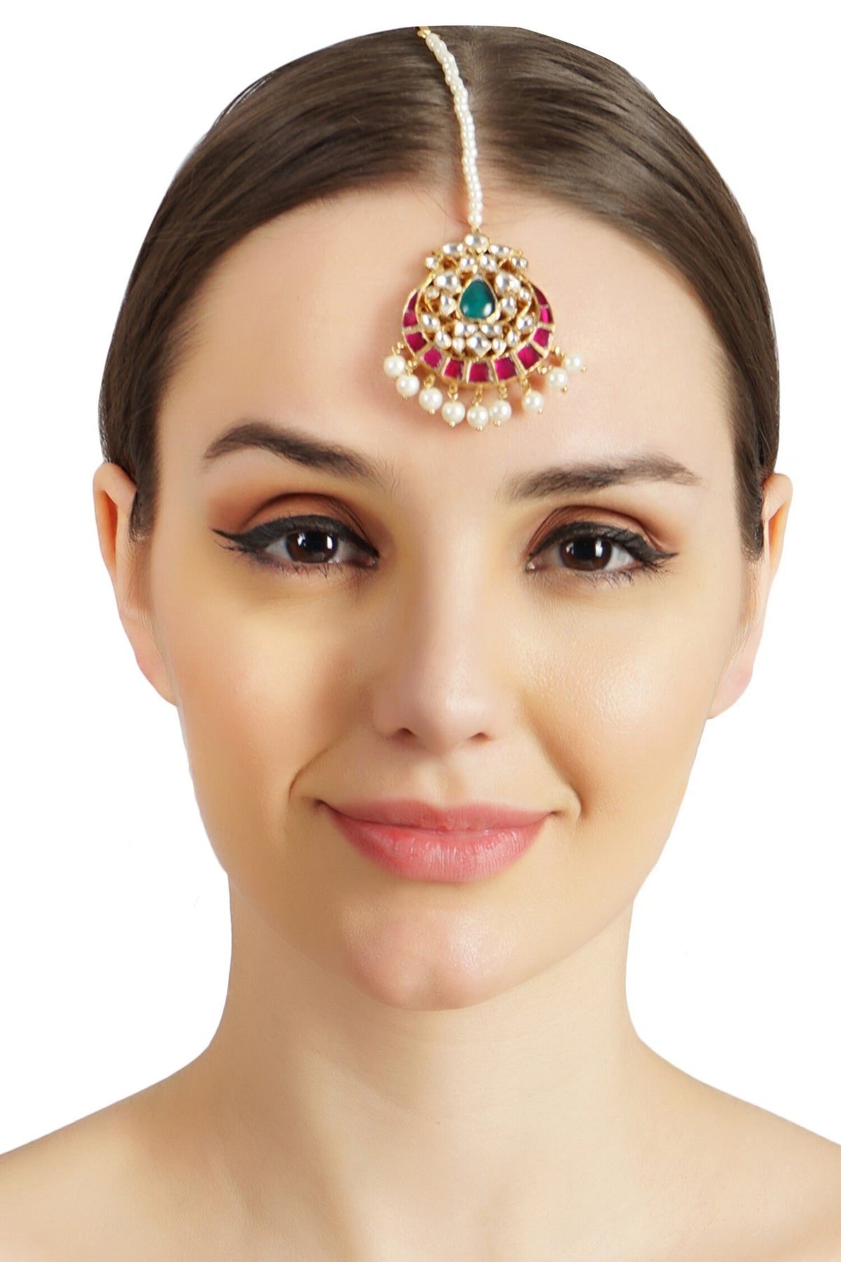 Kundan Maangtikka 