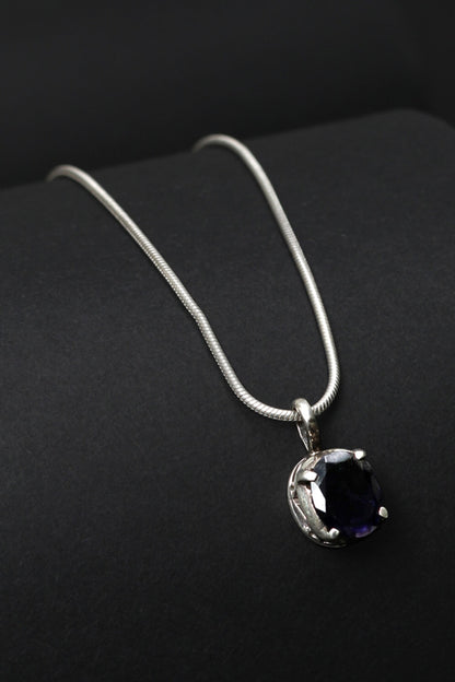 Stone Pendant Necklace 