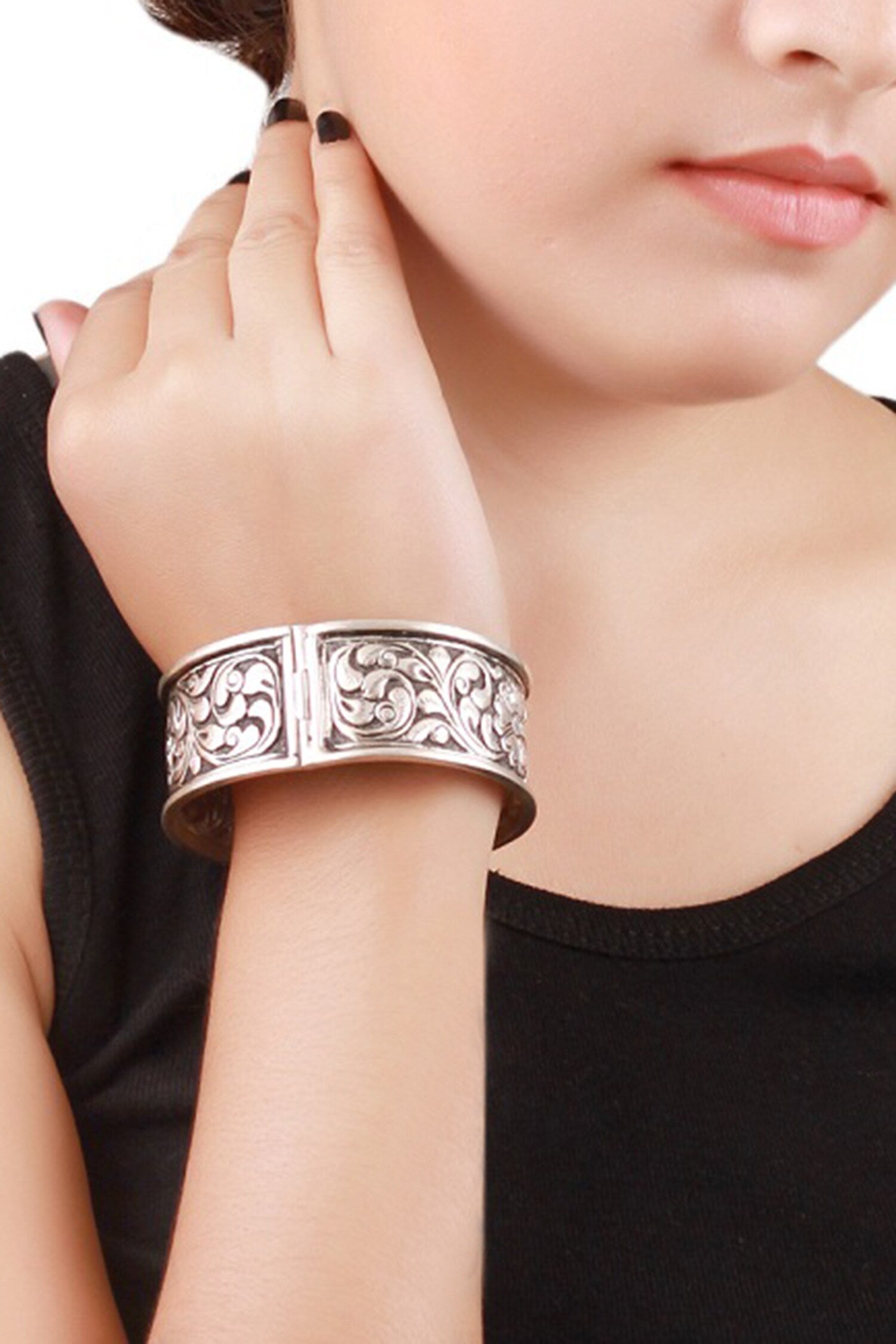 Carved Oxidised Kada 