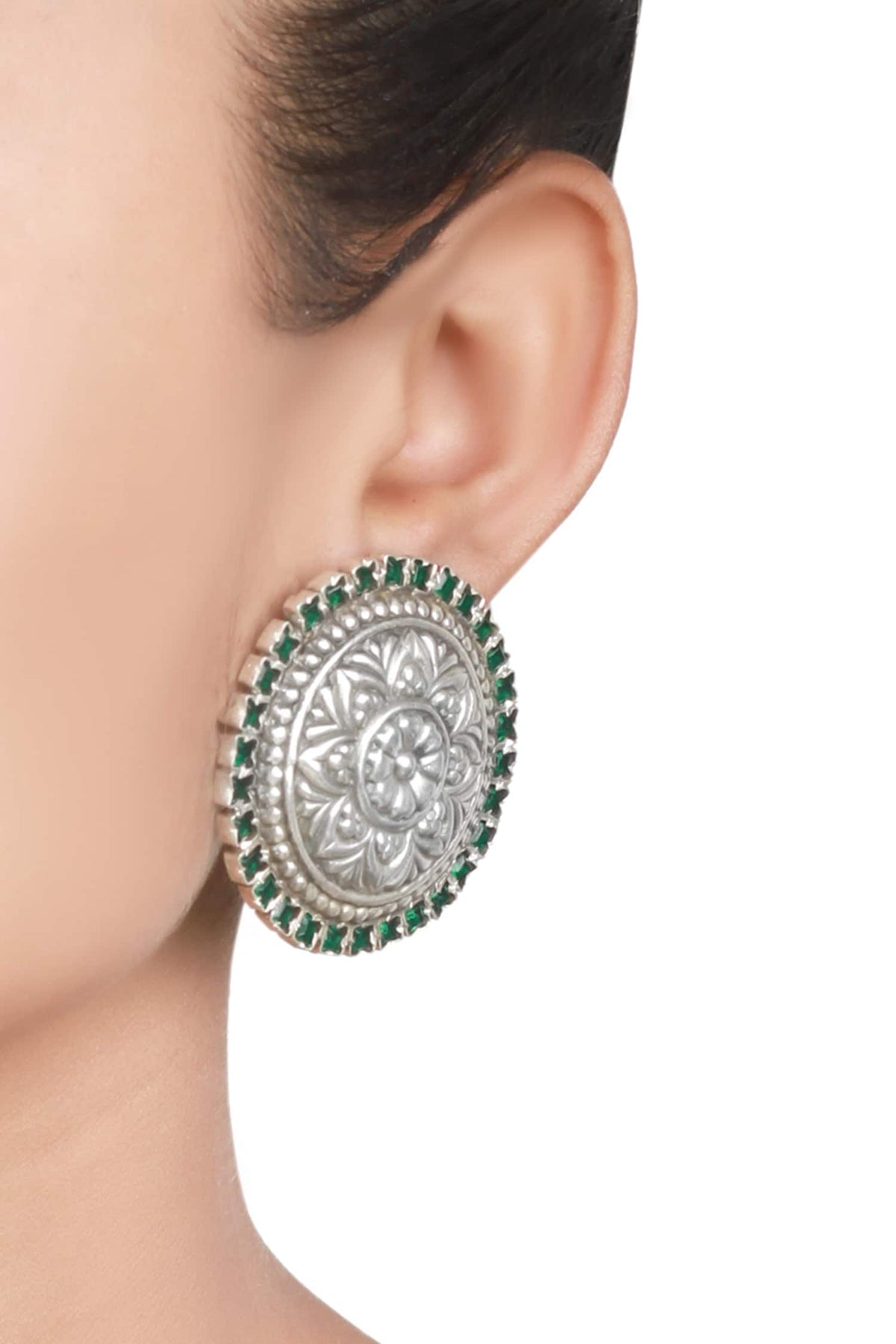 Carved Stud Earrings 