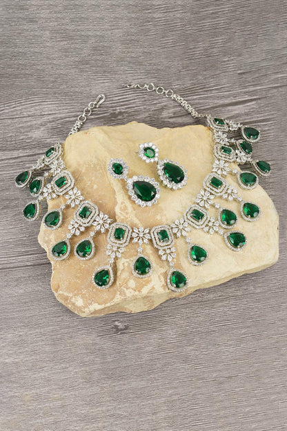 Geometric Teardrop Crystal Necklace Set 