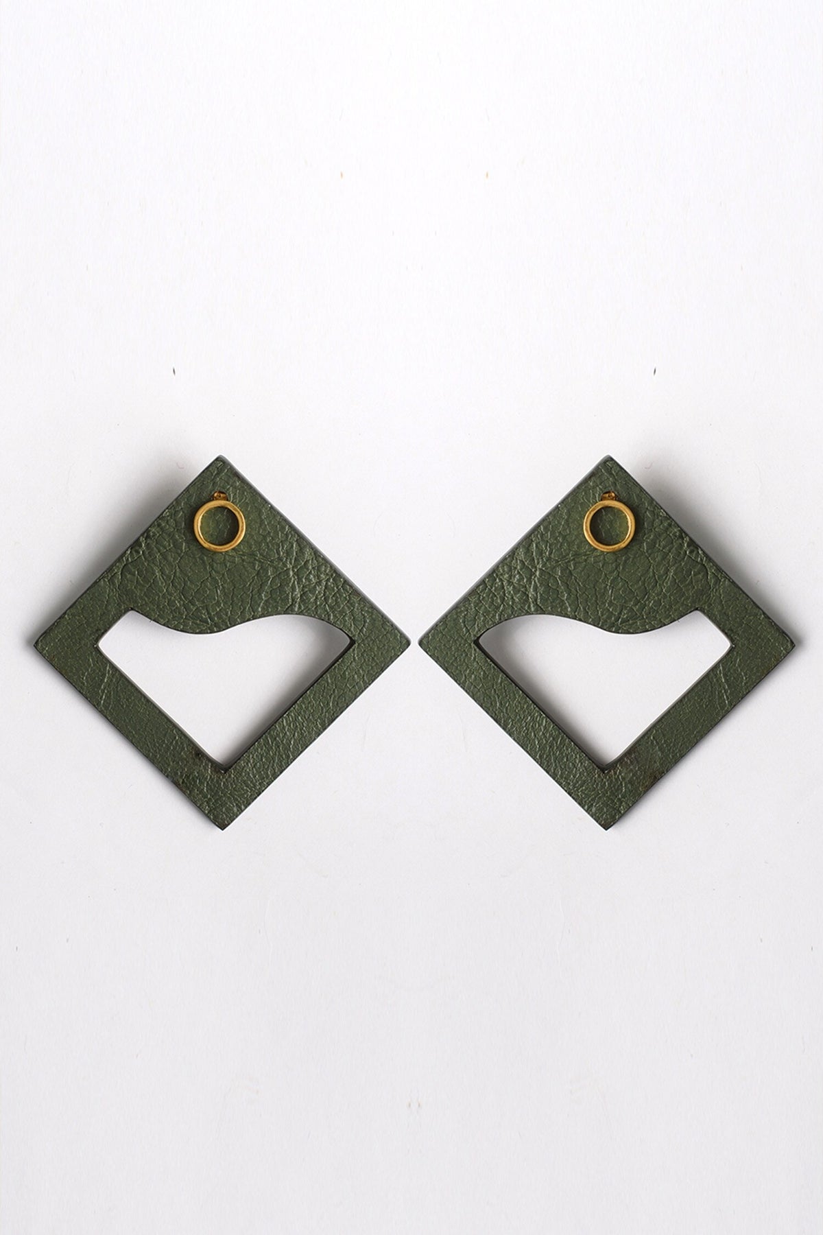 Green Cutout Square Stud Earrings 