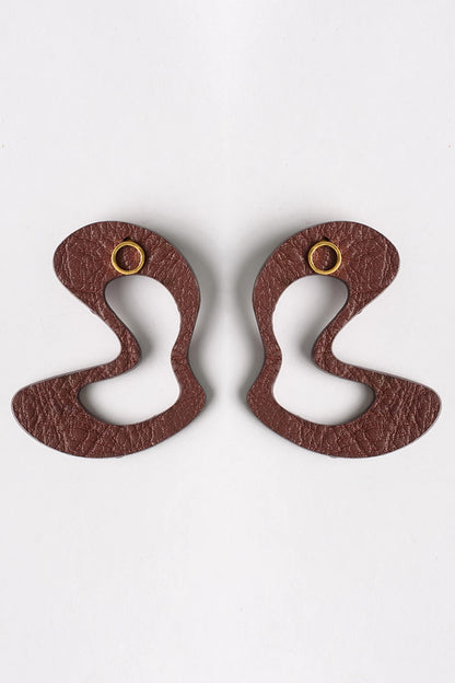 Abstract Cut Out Shape Stud Earrings 